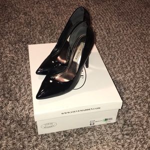 Steve Madden black pumps heels 6.5
